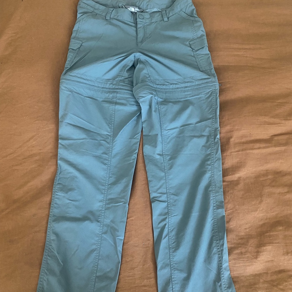 Gray utility convertible pants/shorts